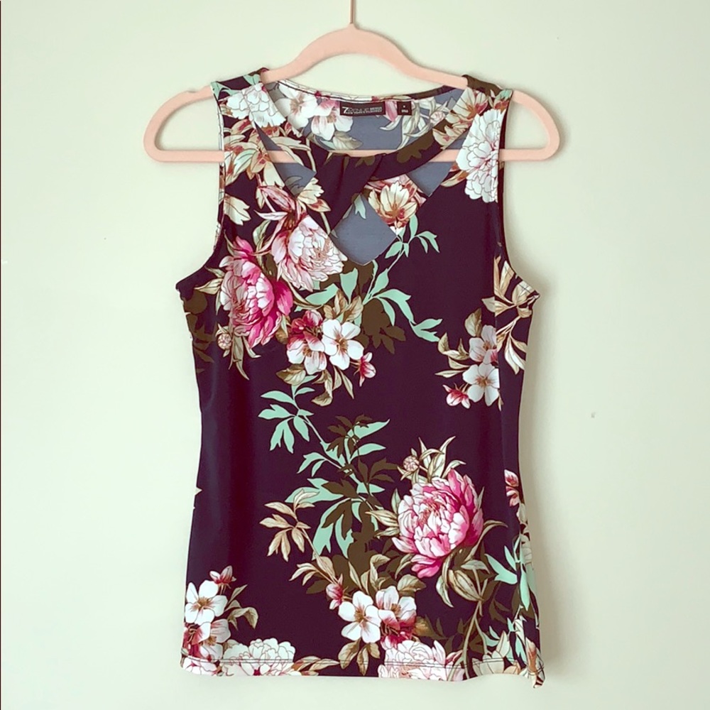 New York & Company sleeveless floral top